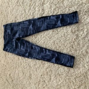 Lululemon cool pattern leggings!